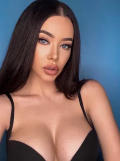 Adeline profile in Dubai