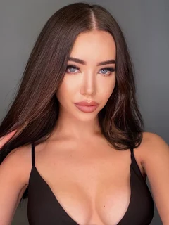 Adeline profile in Dubai