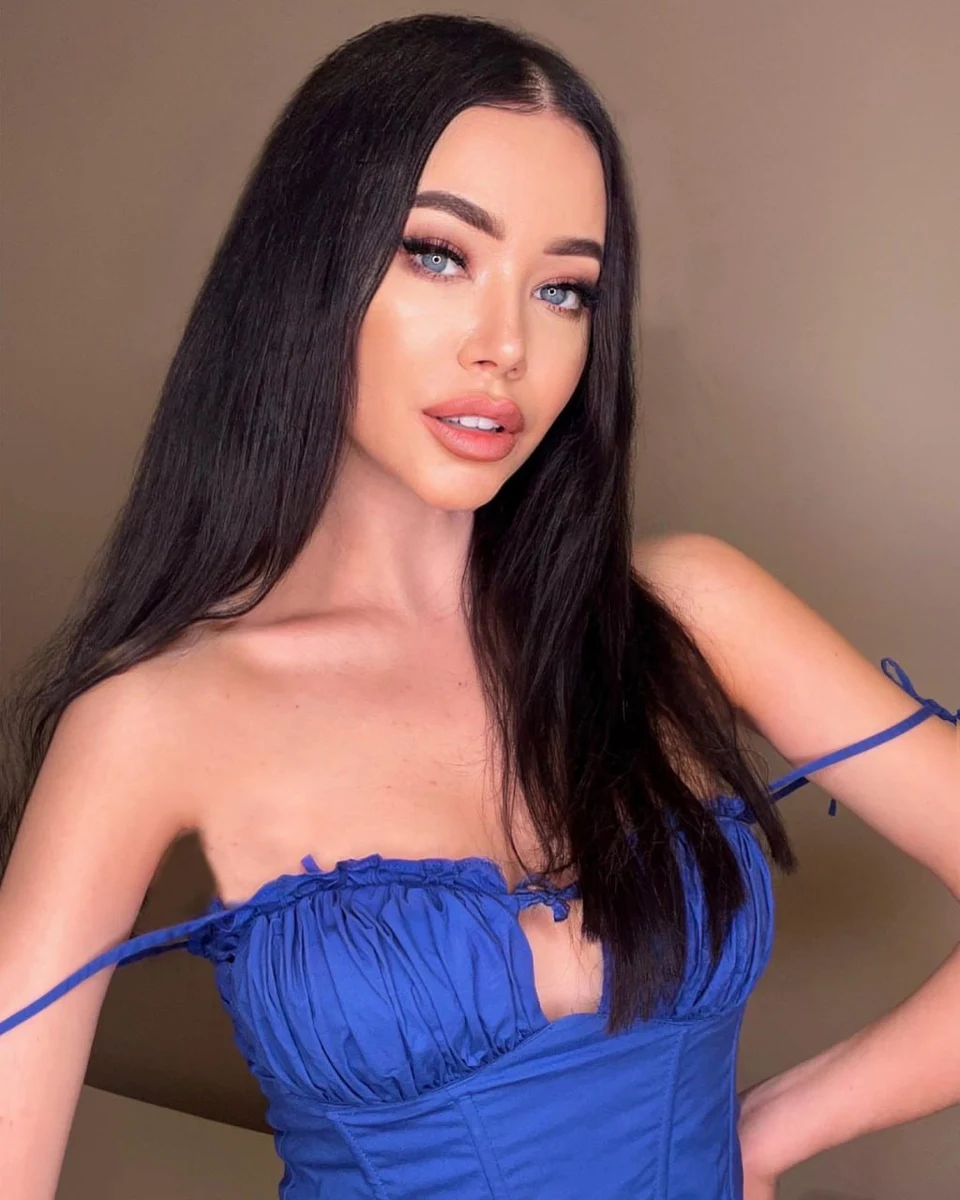 Adeline profile in Dubai